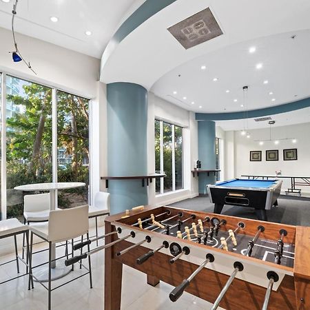 Luxury Beachfront Condo Private Beach Access, Pool & Game Room!!! ハリウッド エクステリア 写真
